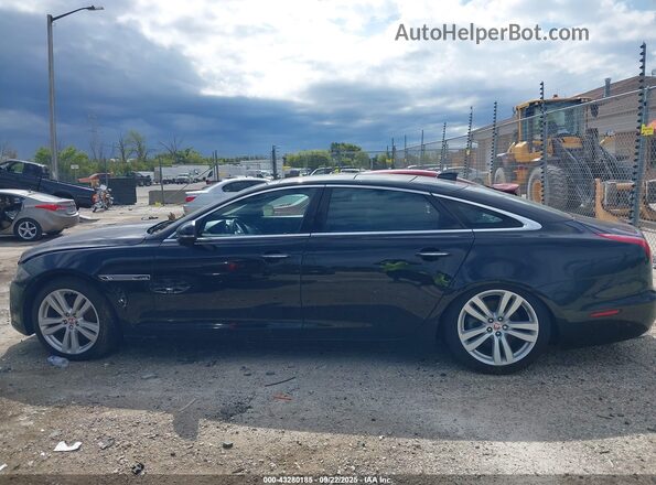 SAJWJ2GD4H8W04869 2017 JAGUAR XJ Black Widok wnętrza 360 stopni