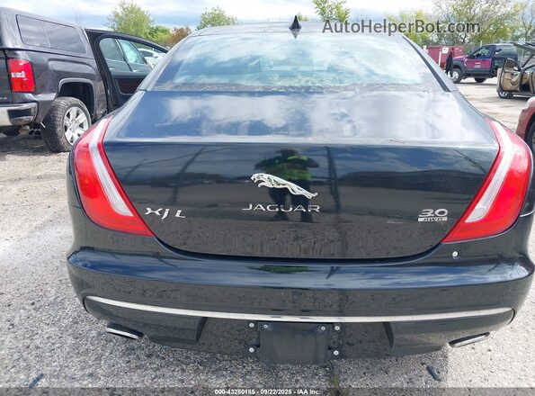 SAJWJ2GD4H8W04869 2017 JAGUAR XJ Black 