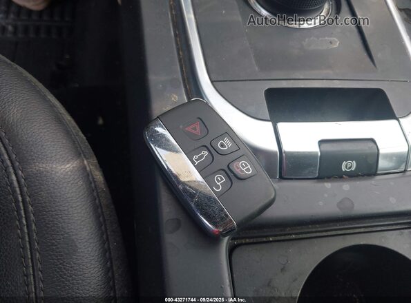 SALCR2FX2KH795665 2019 LAND ROVER DISCOVERY SPORT Черный Вид панели приборов