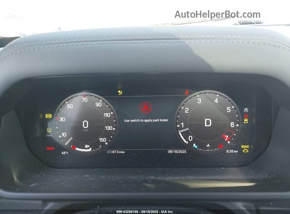 SALEJEEX7S2452467 2025 LAND ROVER DEFENDER Белый Вид задних сидений