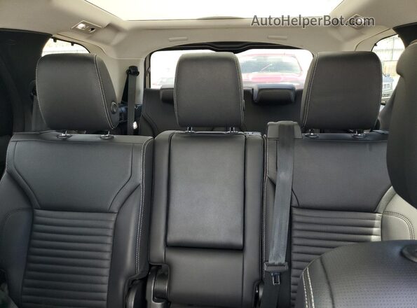 SALRJ2EX0R2495073 2024 LAND ROVER DISCOVERY White Widok tylnych siedzeń