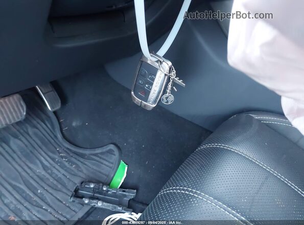 SALYK2EX9LA270382 2020 LAND ROVER RANGE ROVER VELAR White Widok deski rozdzielczej