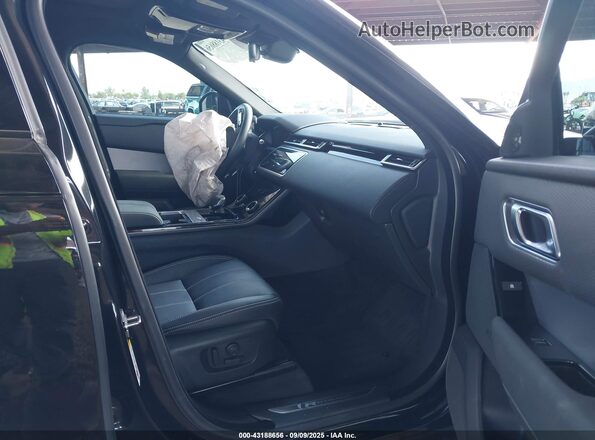 SALYT2EU7PA357612 2023 LAND ROVER RANGE ROVER VELAR Black Widok wnętrza z przodu