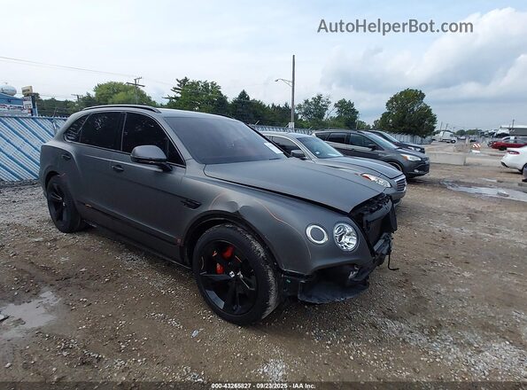 SJAAC2ZV2HC015410 2017 BENTLEY BENTAYGA Серый Передняя правая четверть