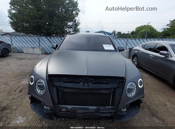 SJAAC2ZV2HC015410 2017 BENTLEY BENTAYGA Серый Вид щитка приборов