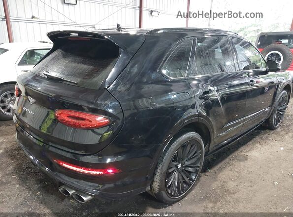 SJAAR2ZVXMC038121 2021 BENTLEY BENTAYGA Черный Задняя правая четверть