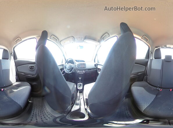 VNKKTUD39GA060866 2016 TOYOTA YARIS Silver 360 interior view
