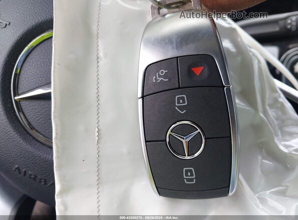 W1K3G4EB2LW043854 2020 MERCEDES-BENZ A 220 Champagne Вид панели приборов