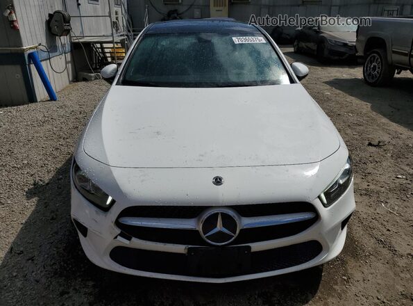W1K3G4EB2MJ304821 2021 MERCEDES-BENZ A Белый Вид спереди