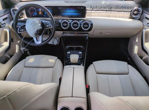 W1K3G4EB9LJ233101 2020 MERCEDES-BENZ A White Dashboard view