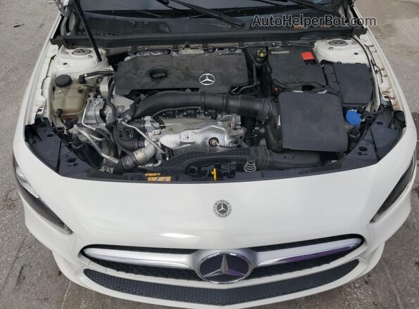 W1K3G4EBXMJ284060 2021 MERCEDES-BENZ A White უკანა სალონის ხედი