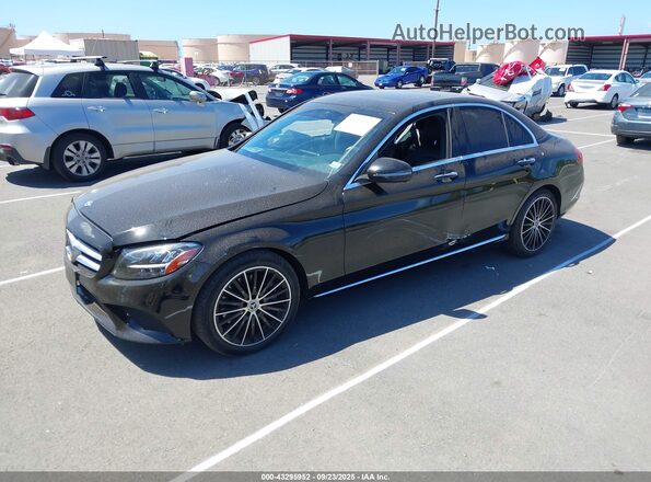 W1KWF8DB4MR644952 2021 MERCEDES-BENZ C-CLASS Черный Передняя левая четверть