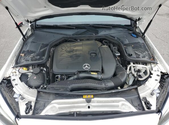 W1KWF8DB9MR619075 2021 MERCEDES-BENZ C White Вид задньої частини салону