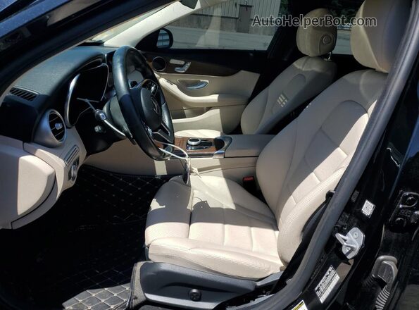 W1KWF8EB0MR651475 2021 MERCEDES-BENZ C Black Widok wnętrza z przodu