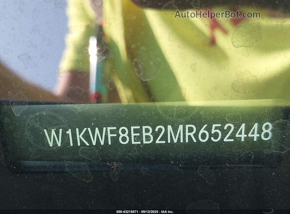 W1KWF8EB2MR652448 2021 MERCEDES-BENZ C-CLASS Черный 