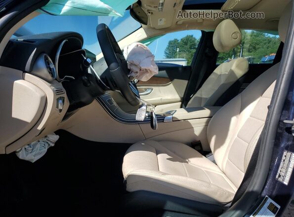 W1KWF8EB7MR650453 2021 MERCEDES-BENZ C Blue Вид салону спереду
