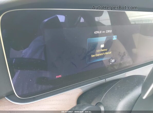 W1KZF8EB3NB021182 2022 MERCEDES-BENZ E Белый Вид задних сидений