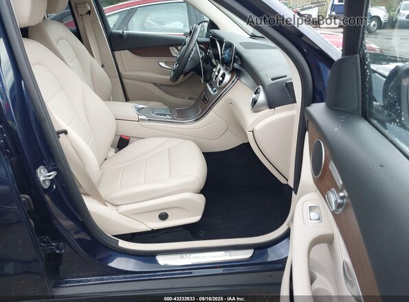W1N0G8EB4MF928202 2021 MERCEDES-BENZ GLC 300 Синий Вид салона спереди