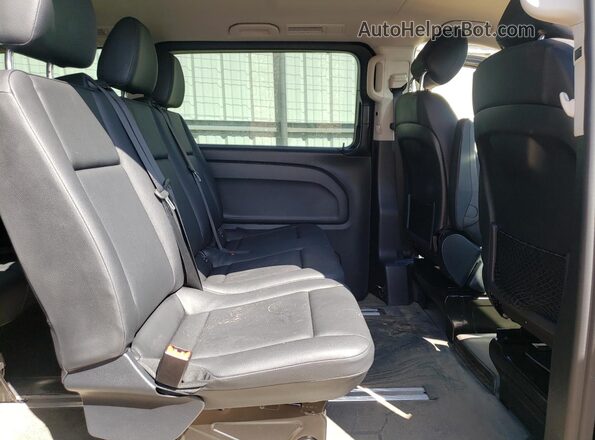 W1WV0FEY6P4365541 2023 MERCEDES-BENZ METRIS Black Rear interior view