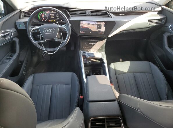 WA15AAGE3RB033709 2024 AUDI Q8 White წინა პანელის ხედი