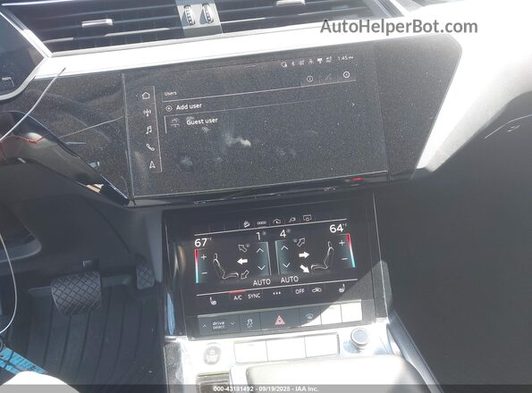 WA1AAAGE0NB042425 2022 AUDI E-TRON White 