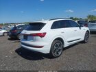 2022 Audi E-tron Premium Quattro White vin: WA1AAAGE0NB042425 2022 Audi E-tron Premium Quattro White vin: WA1AAAGE0NB042425