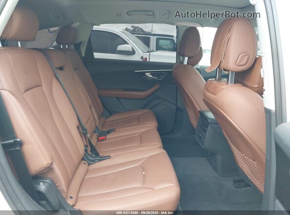 WA1ACBF7XPD021639 2023 AUDI Q7 Белый Вид наклейки с VIN-кодом