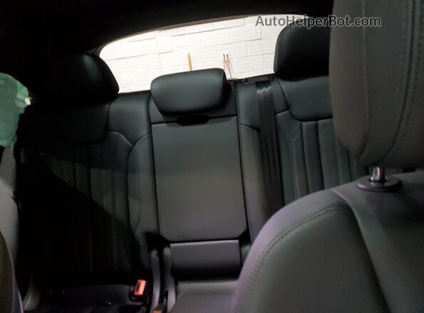 WA1ANAFY7L2116226 2020 AUDI Q5 Синий Вид задних сидений