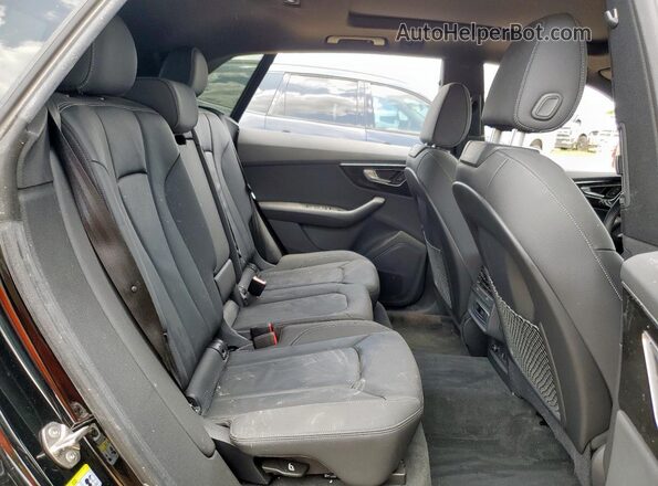 WA1AVAF16LD015296 2020 AUDI Q8 Черный Вид задней части салона