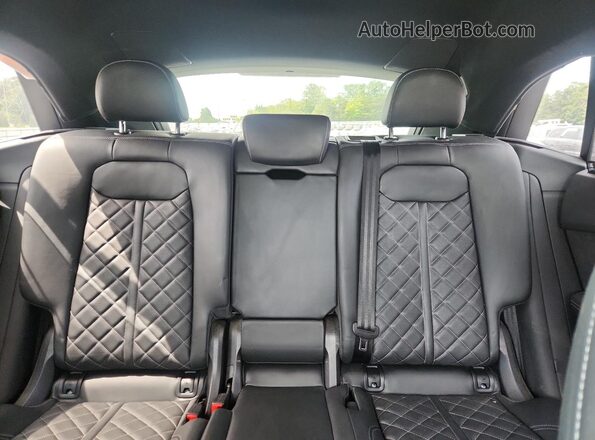 WA1AWBF14PD035846 2023 AUDI SQ8 Blue Widok tylnych siedzeń