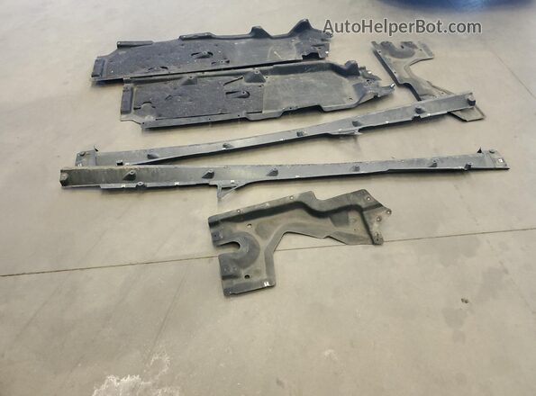 WA1AXAF79LD005876 2020 AUDI Q7 Черный Вид наклейки с VIN-кодом