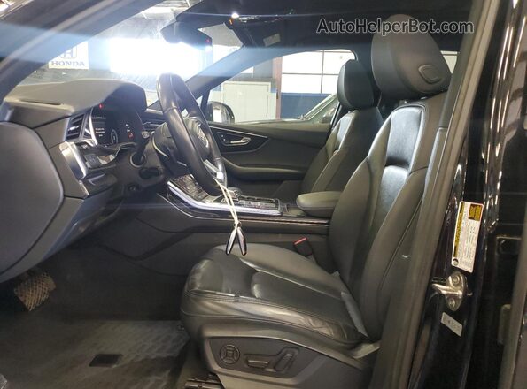 WA1AXAF79LD005876 2020 AUDI Q7 Черный Вид салона спереди