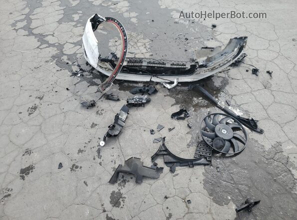 WA1BCCFS2JR011244 2018 AUDI Q3 White Вид наклейки з VIN-кодом