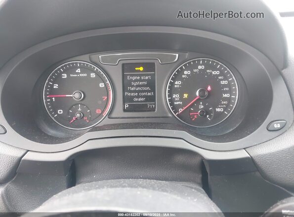 WA1BCCFS5JR005499 2018 AUDI Q3 Белый Вид задних сидений