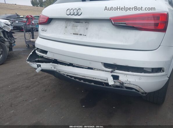 WA1BCCFS5JR005499 2018 AUDI Q3 Белый Вид щитка приборов
