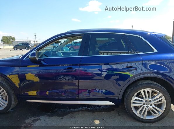 WA1BNAFY6J2011663 2018 AUDI Q5 Dark Blue Панорамний вид салону 360°