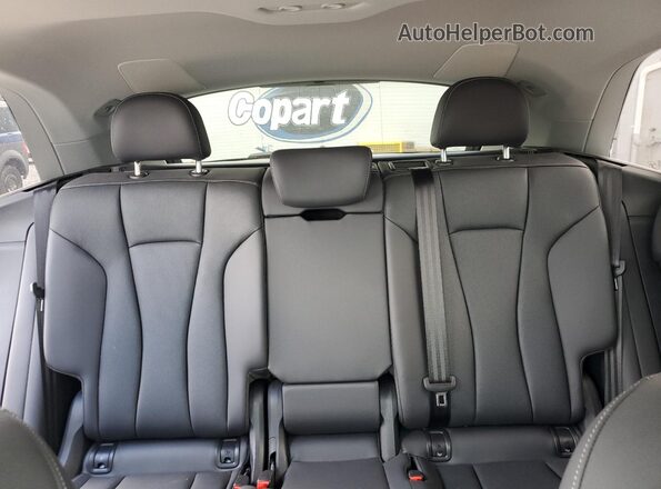 WA1BVBF13PD013523 2023 AUDI Q8 Белый Вид задних сидений