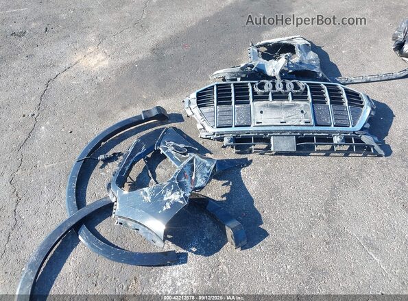 WA1DECF31R1125385 2024 AUDI Q3 Черный Вид панели приборов