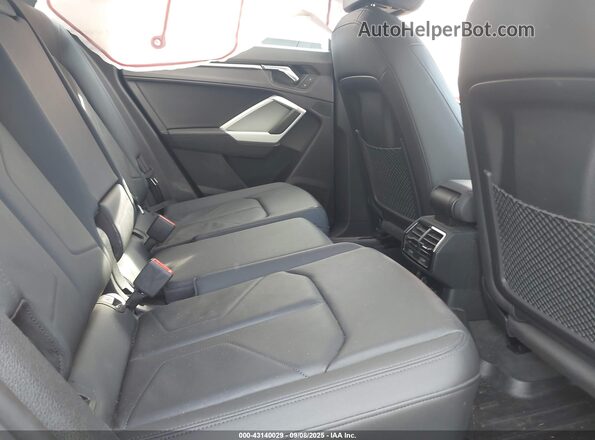 WA1DECF37M1131247 2021 AUDI Q3 Оранжевый Вид наклейки с VIN-кодом