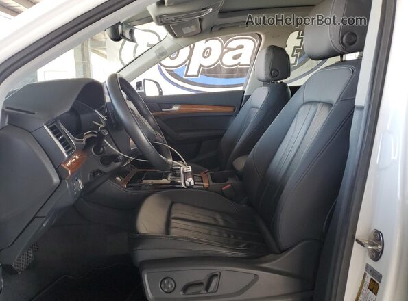 WA1EAAFY8P2076242 2023 AUDI Q5 Белый Вид салона спереди