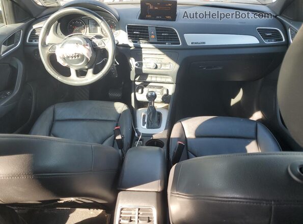 WA1ECCFS9JR011948 2018 AUDI Q3 Black Вид панелі приладів