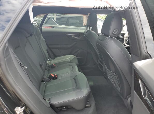 WA1EVBF18PD008640 2023 AUDI Q8 Черный Вид задней части салона