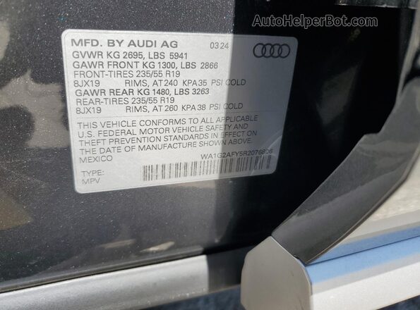 WA1G2AFY5R2076806 2024 AUDI Q5 Gray VIN կոդի պիտակի տեսք
