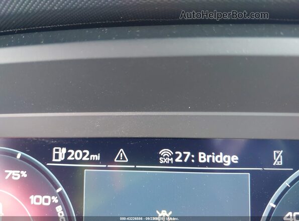 WA1H2BFZ3NP049748 2022 AUDI Q4 Серый 