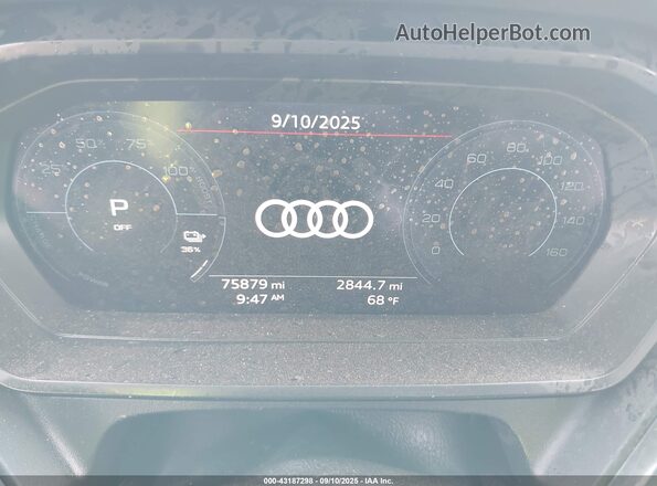 WA1L2BFZ2NP053655 2022 AUDI Q4 Blue Widok tylnych siedzeń