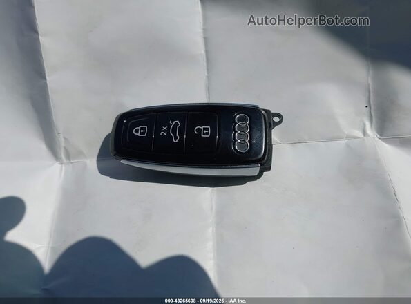 WA1LCBF73SD002965 2025 AUDI Q7 Gray Widok deski rozdzielczej