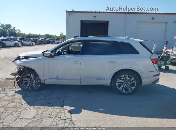 WA1LXAF77LD002743 2020 AUDI Q7 Белый Вид задней части салона