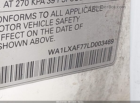 WA1LXAF77LD003469 2020 AUDI Q7 White Вид підкапотного простору