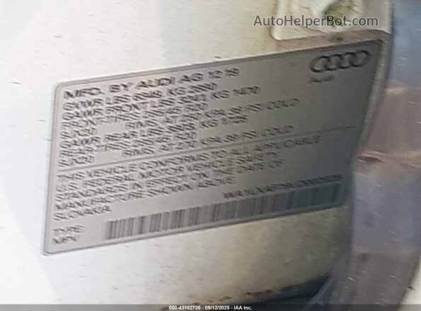 WA1LXAF79LD002825 2020 AUDI Q7 White Widok komory silnika