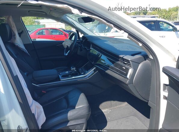 WA1LXAF79LD002825 2020 AUDI Q7 White Widok wnętrza z przodu